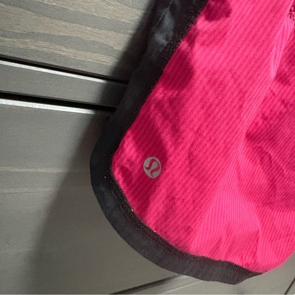 Lululemon Shorts - Picture 2 of 5